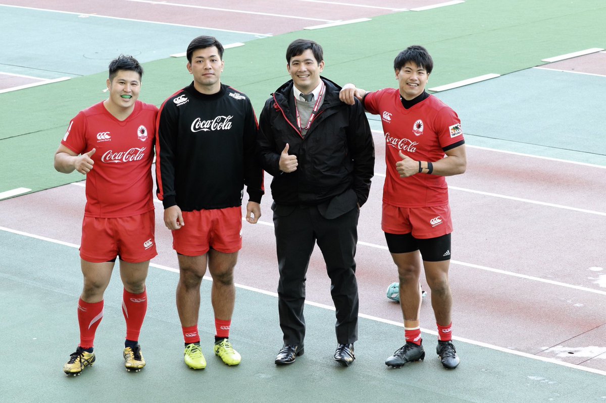 年一の集合写真hashtag