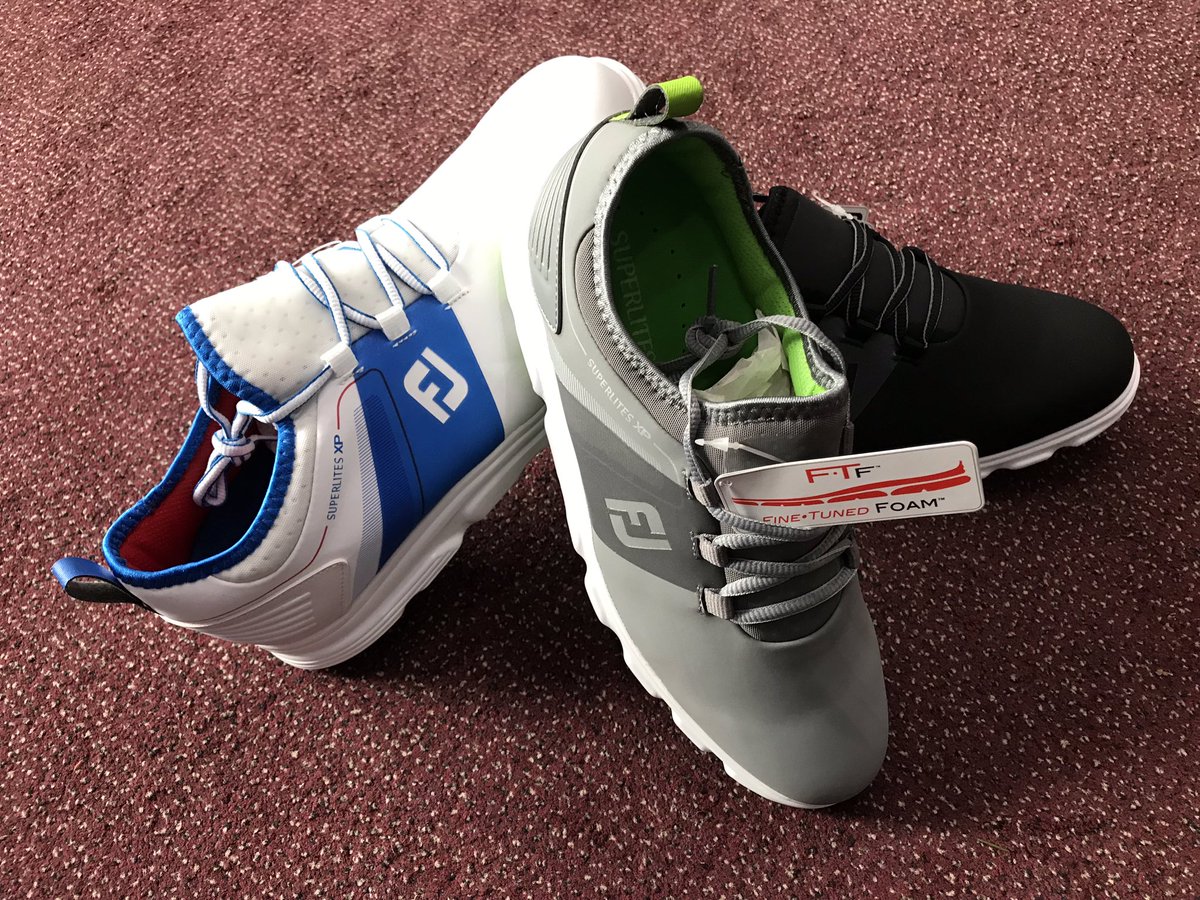 PeteLiviePGA's tweet photo. @FootJoyEurope wall @LeicesterGolfC looking fresh thanks to their awesome new collection #PerformanceGolfLeicester #PROSL #SUPERLITESXP #ARCXT #DRYJOYSTOUR https://t.co/NaBMSEoOb8