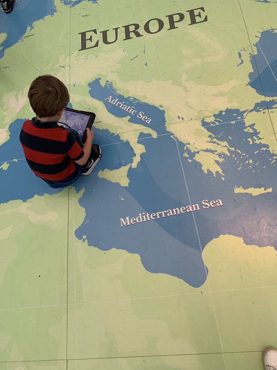 Vikki_Tedrake's tweet image. Blown away by this technology at Royal Maritime Museum #greatmap #tech4kids