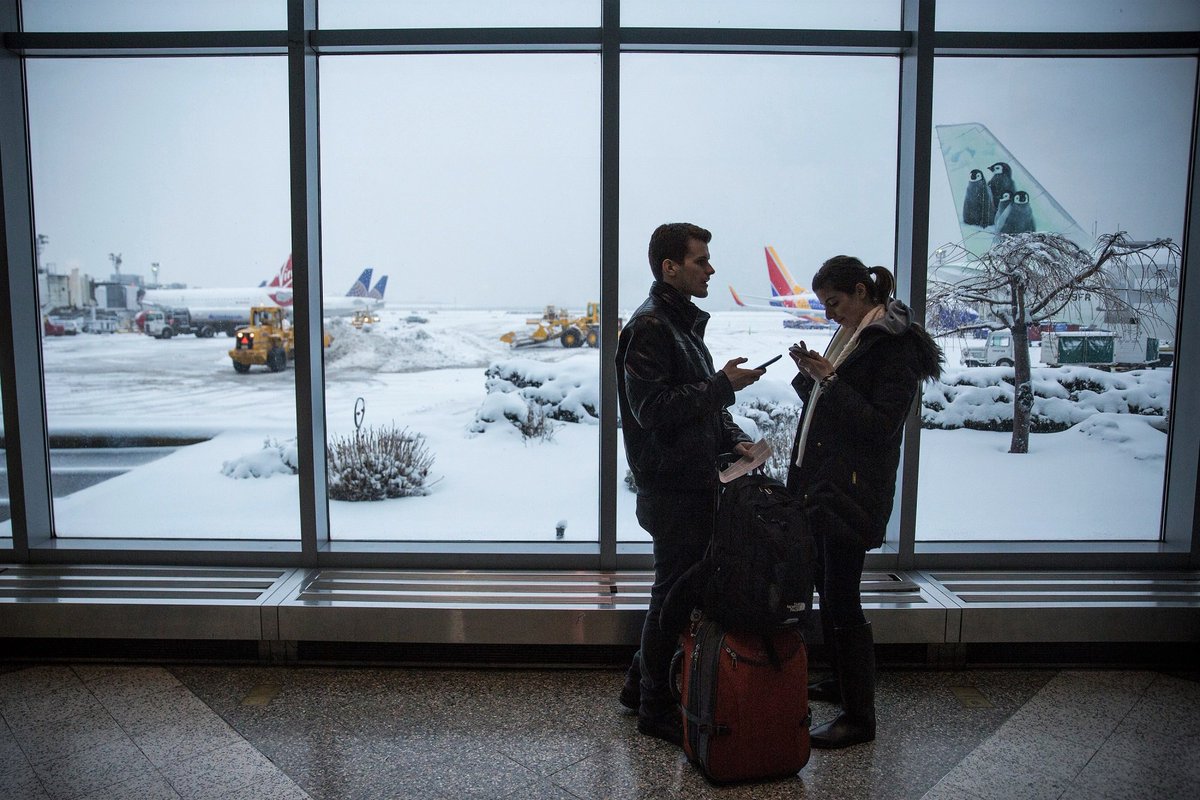 2,400+ flight cancellations, waivers expand to 87 airports from powerful winter storm: https://trib.al/0Ty1xva