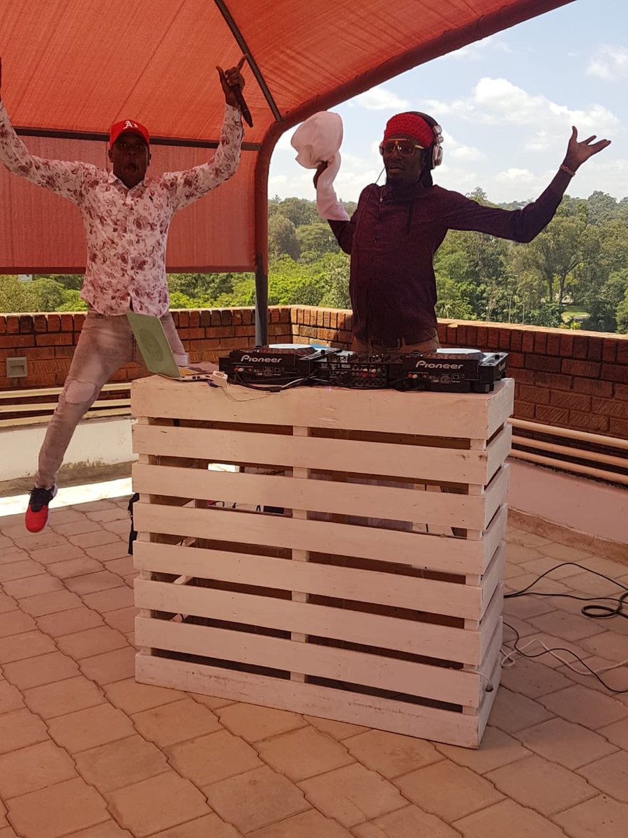 talldjsmash's tweet photo. #riddimvybzk24 #thanksforwatching #blessedweekend #reggaeboyz #mangoto #manywele https://t.co/TJy7ixjNmv