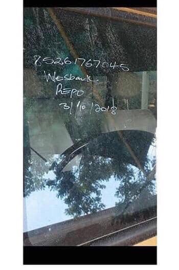 AdvoBarryRoux's tweet photo. Andile's car repossessed https://t.co/w0MntRI4lK