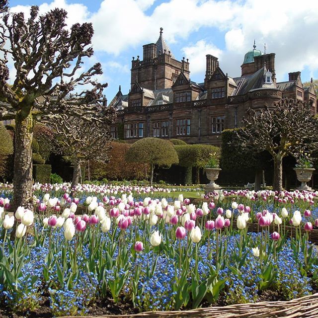 Holker Hall tweet media