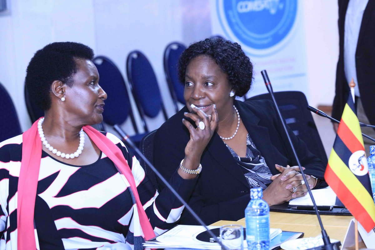 ChilesheKCOMESA's tweet photo. Briefing for Hon. Minister Kyambadde of Uganda @COMESA which was supported by ASG Administration and Finance Dr Dev Haman, Dr Francis Mangeni, Director of Finance Mr Clement Kanyama, Director of Human Resources and Administration Mrs Martha Elimu and Senior officials.#Kyambadde https://t.co/0aJDKSg4vw