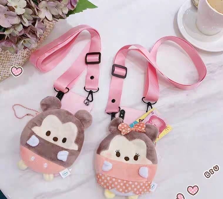 pineypiny's tweet photo. 🍑INSTOCK NOW!! 🌈
📍220฿ เคสน่ารักมากกกกก เป็นเคสกระเป๋า มีสายห้อยคอกันหายด้วย คุ้มค่าสุด มีลายมิกกี้ มินนี่ กับน้องเปโกะ ของหมดเร็วนะค���าา รีบสั่งเยยย💕 ▪️iphone /6s/6+/6s+/7/8/7+/8+/x/xs/xr/xsmax

#เคสtpu #เคสไอโฟน #เคสน่ารัก #เคสพร้อมส่ง #เคส #ไว้ขายของห้ามรีวิวโว้ยย https://t.co/iImppkF8Il