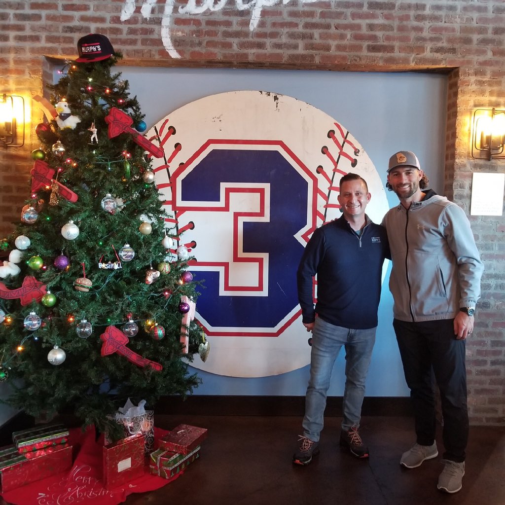 Y’all should go check out Murph’s at the Cobb Galleria across from @SunTrustPark. They have great food and a great atmosphere. <a href="/DaleMurphy3/">Dale Murphy</a> #2TimeMVP <a href="/Braves/">Atlanta Braves</a>
