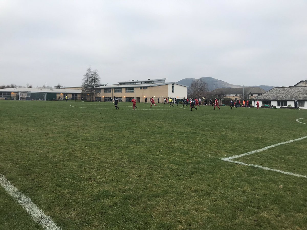 stbernardsAFC's tweet photo. Todays game of choice is Sandys v Pennies in the East of Scotland cup quarter final. 

Pennies have just taken an early lead in the second minute 

0-1 https://t.co/3pddpUGIa3