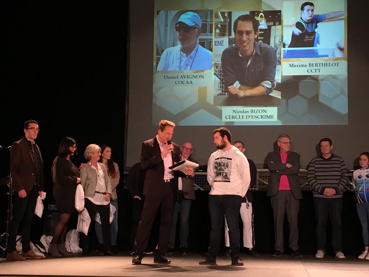 chalonstt51's tweet photo. Remise des récompenses lors du Gala des sports, Louise SAGUET et Maxime BERTHELOT à l’honneur.
@VilledeChalons @ChalonsTT @cd51_tt https://t.co/AFr58g1maE