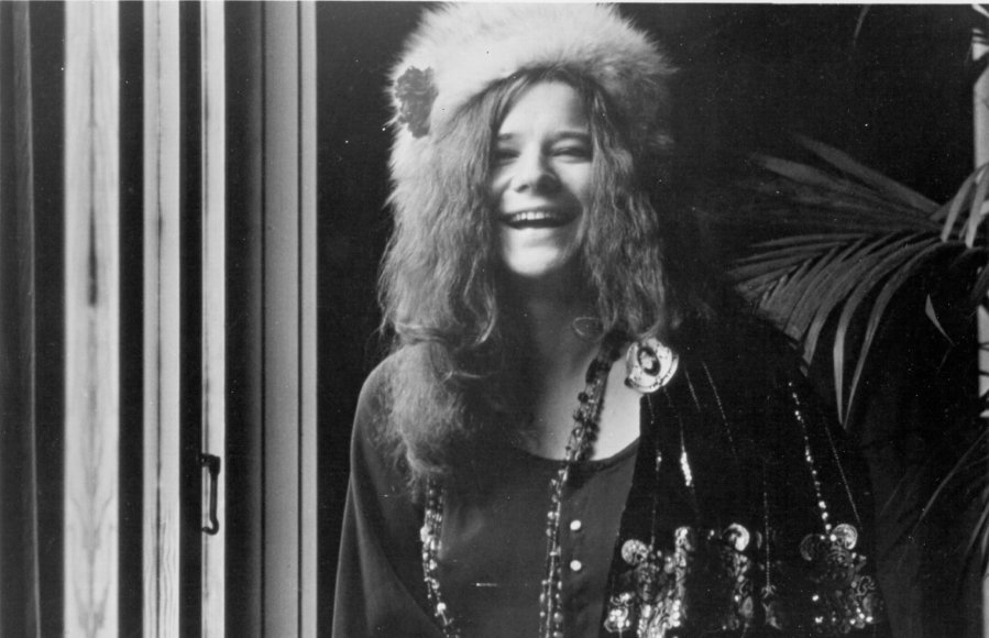 RollingStone's tweet photo. Janis Joplin was born 76 years ago today. Look back at our 1970 cover story on the rock queen https://t.co/p9h326k16p https://t.co/vVpTLAxBxs