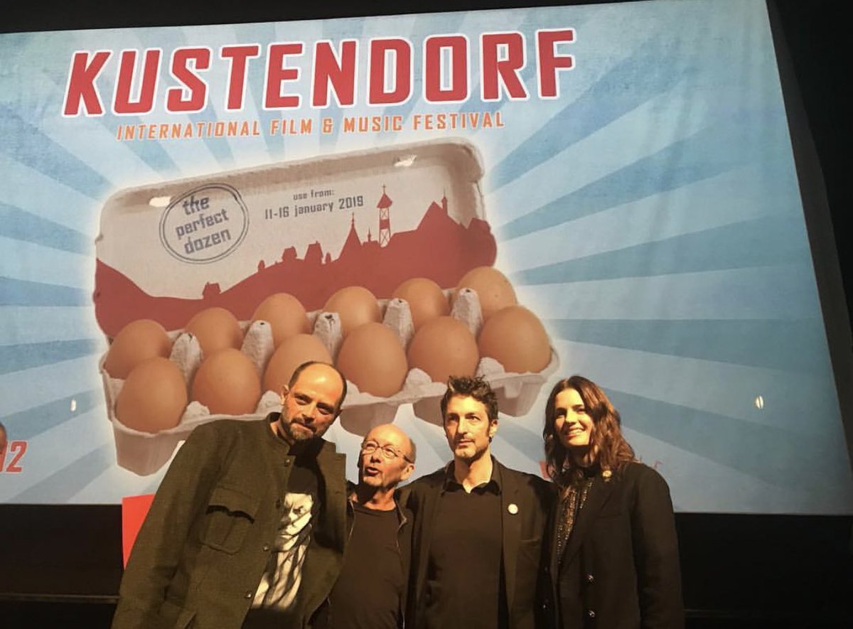 Peet1374's tweet photo. #StanaKatic IG: "With my fellow jury members at #KustendorfFilmFestival. L➡️R: Slobodan Despot, Michel Amathieu, Tancrède Ramonet. #ThePerfectDozen"
https://t.co/GGv5v3re85 https://t.co/IuU2mtwLH7