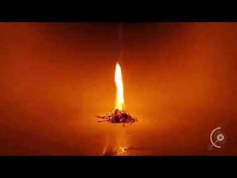 Fractal_oficial's tweet image. Hace falta bastante presión para convertir el carbón en diamante. A veces ayuda mucho un poco de presión para revelar nuestra mejor versión.

youtu.be/fDcCjJq3Vgs 👈🏼

#Despertar #FuerzaFractal