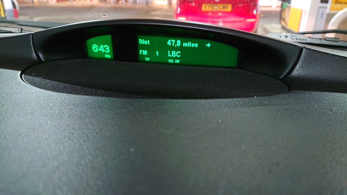 Mike_Humble's tweet image. Luton to Cobham Svcs on a gallon of pop... Incredible. I love my old scrotter, even if she's covered in bird pap!