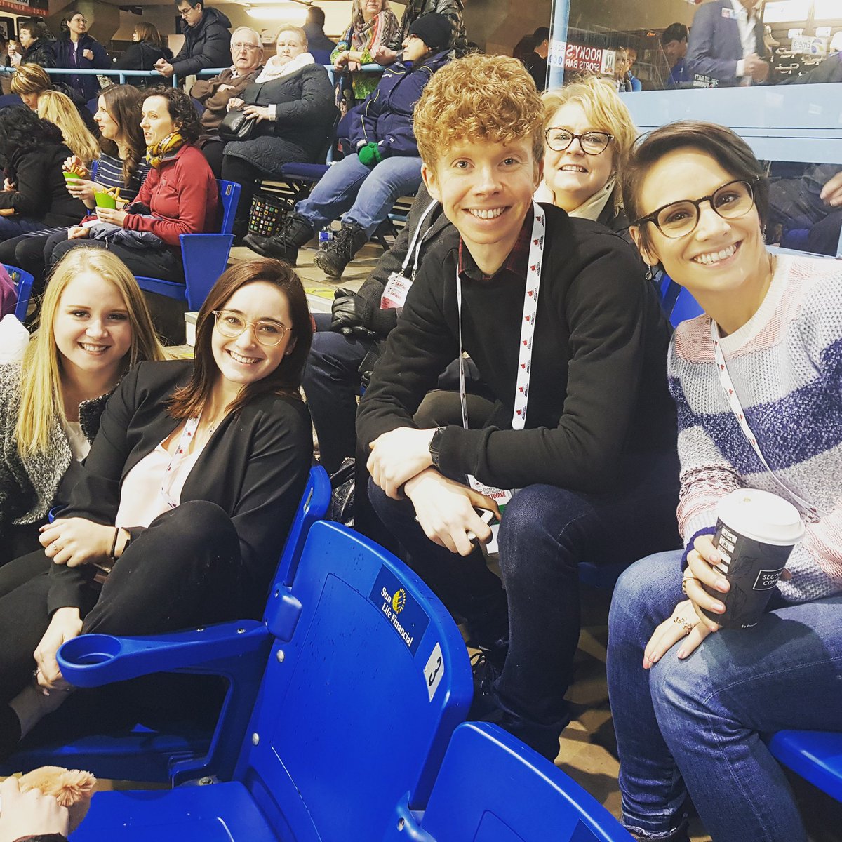 mhjd_85's tweet photo. It is a good day to watch some great skating! #CTNSC19 @SkateCanada #gocanadago #spectators https://t.co/AFgpSLsKr0