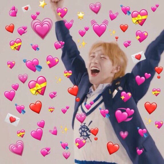 suuugrooob's tweet photo. ДЖОННИ ОППА МНЕ ПЯТЬ ЖЕНИСЬ НА МНЕ 
#NCT127  #NCT  #JOHNNY https://t.co/rcprh2em16