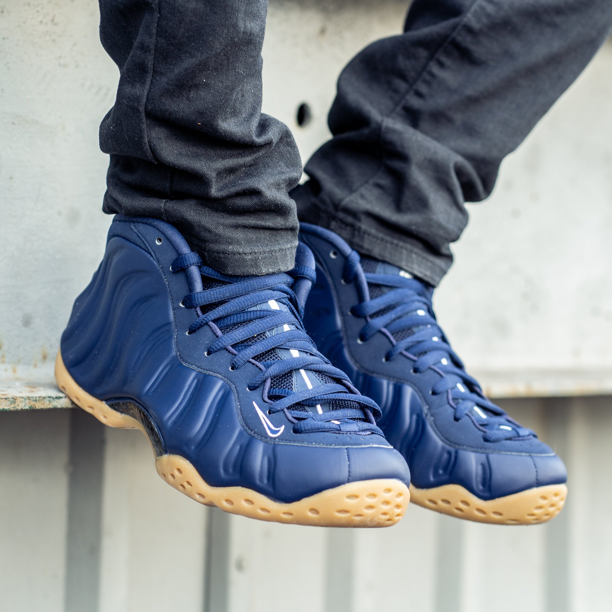 foamposites navy