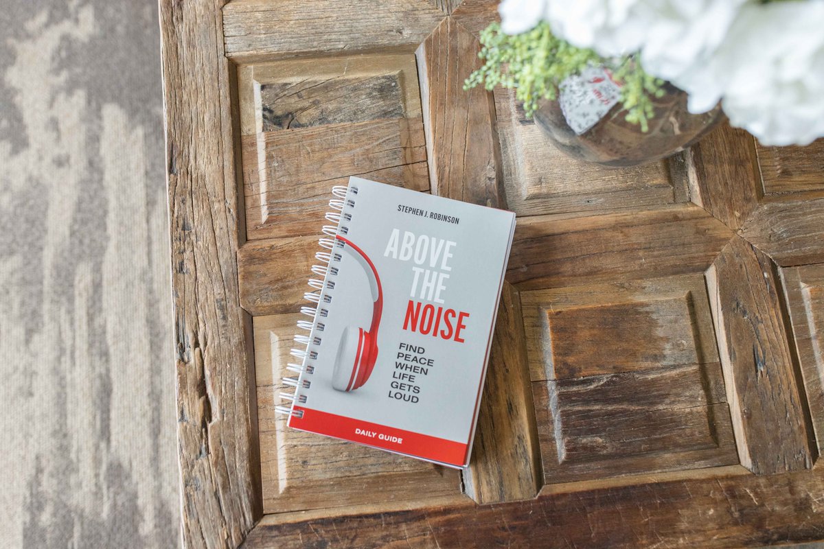 Steve_Robinson_'s tweet photo. It's not too late to get on the Above The Noise journey -- don't forget to pick up your Daily Guide at church this weekend! I'll be sharing a message entitled "The Word Above The Noise." See you soon! https://t.co/lLG77UbNiL