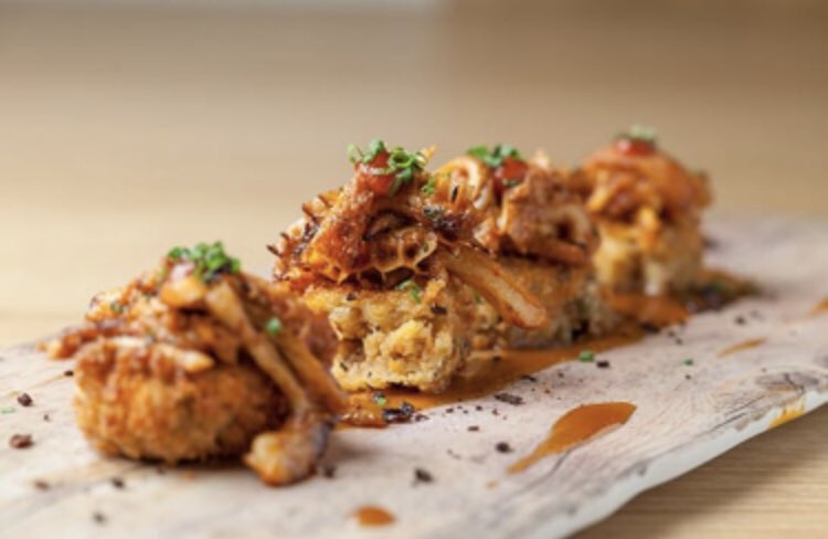 Nuestra cocina es mestiza! Los ‘callos rachi al cilindro con morcilla asturiana’ así lo confirman 😊