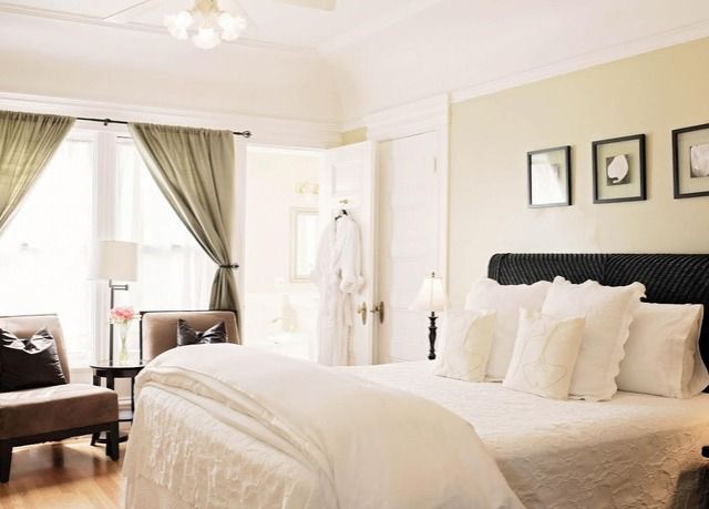 Fathom (@fathomwaytogo) on Twitter photo LAST CHANCE: Score discounts on hotel stays at <a href="/RoyaltonNYC/">Royalton NYC</a>, a gorgeous B&B in Napa, and a quirky Brooklyn boutique. bit.ly/2PRImwl LAST CHANCE: Score discounts on hotel stays at <a href="/RoyaltonNYC/">Royalton NYC</a>, a gorgeous B&B in Napa, and a quirky Brooklyn boutique. bit.ly/2PRImwl