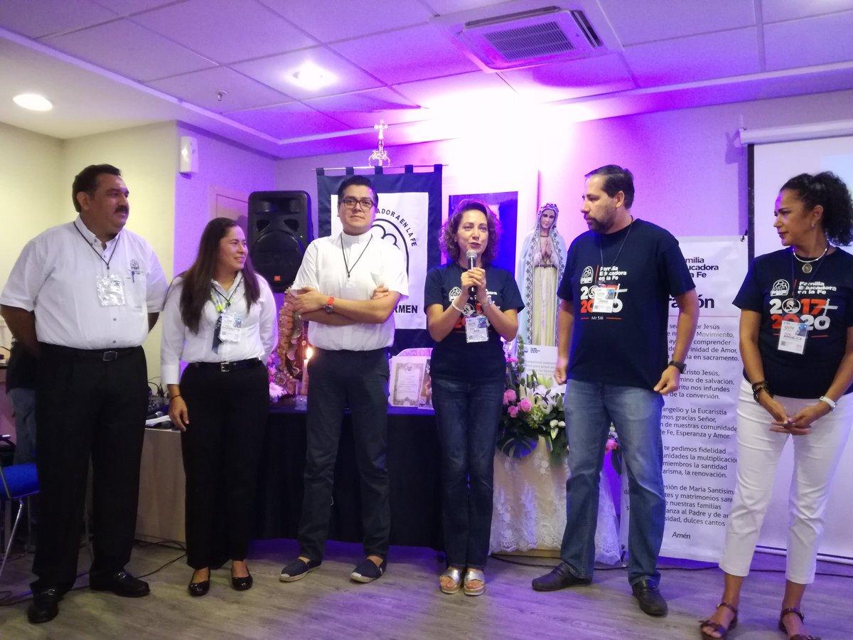 fefmexico's tweet photo. ¡Ya empezamos!
#AsambleaFEF https://t.co/UtlgKzuvrJ