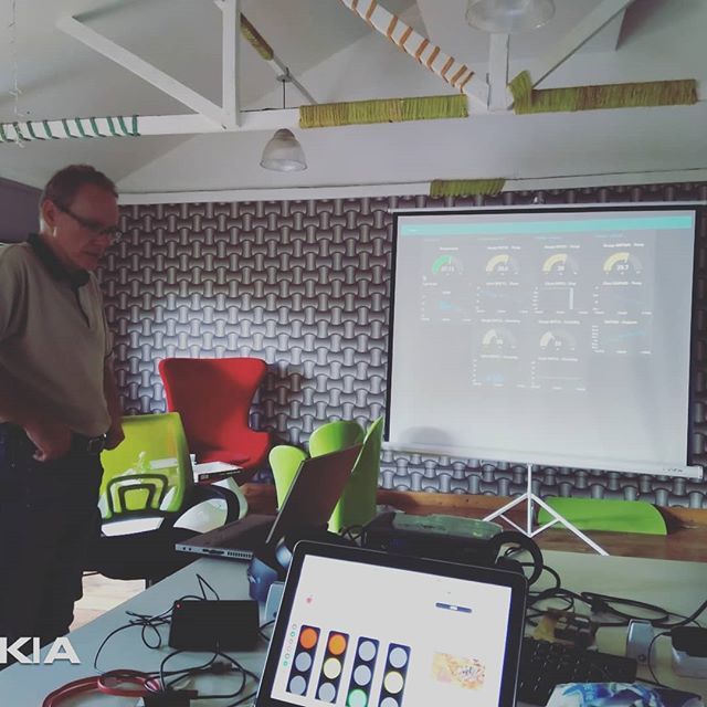 xavierpie's tweet photo. 1st meetup of the year @theBandake Monthly Makers Workshop #arduino #RaspberryPi #sensors #IOT #makerspace #xpie https://t.co/jl0ezAvDc7 https://t.co/uXmuTBnGXP