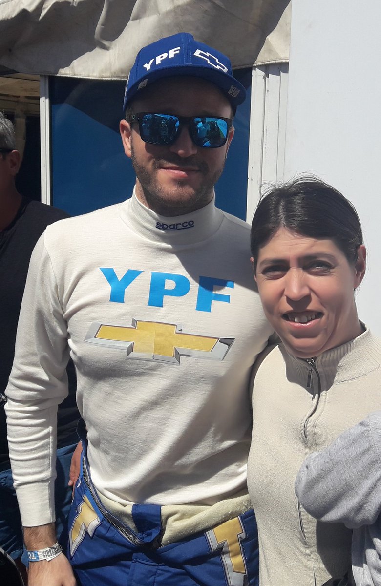 LauraAngrehs's tweet image. Feliz cumple campeón!!!!!!