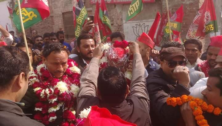 anuragspparty's tweet image. आज लखनऊ मैं भाजपा सरकार की दमनकारी  नीतियों के विरोध मैं पैदल यात्रा की....जनता के अपार समर्थन के लिए धन्यवाद...