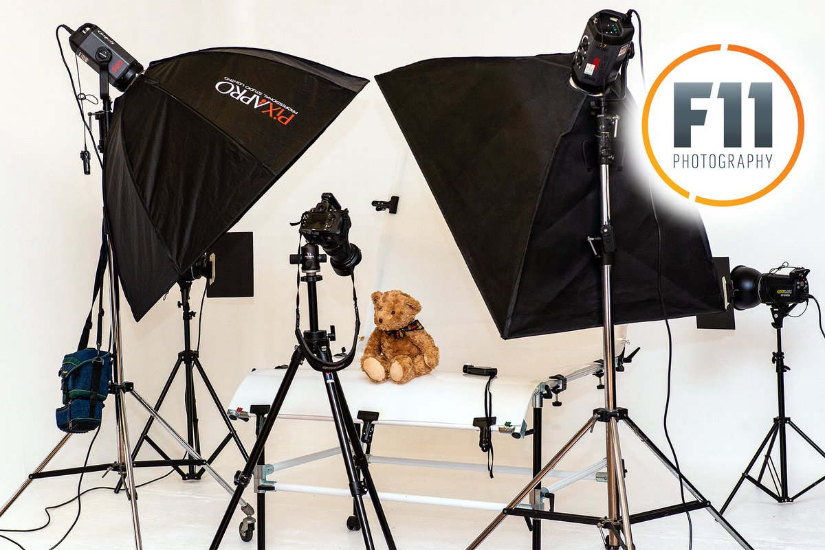 f11_photography's tweet image. A simple set up for product photography in the studio. Our clients are setting themselves apart from the competition by using professional photography @PhotoStudioWA2 . #business #photographystudio #Warrington