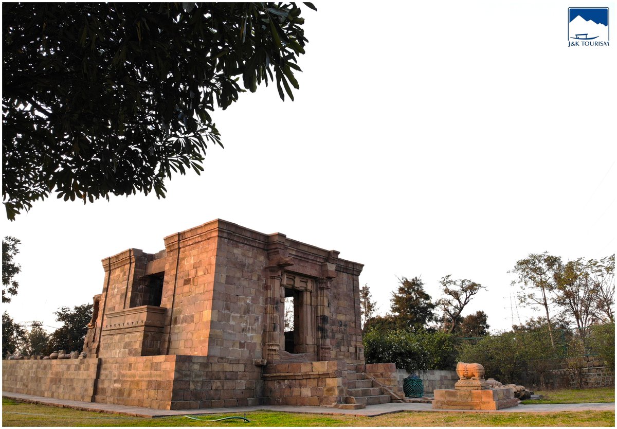 JammuTourism's tweet photo. #AmazingJammu

The Kala Dera Temple in Manwal.

#Manwal #KalaDera #TemplesOfIndia #HistoryOfIndia #IncredibleIndia #Jammu https://t.co/ktazKKfwtP