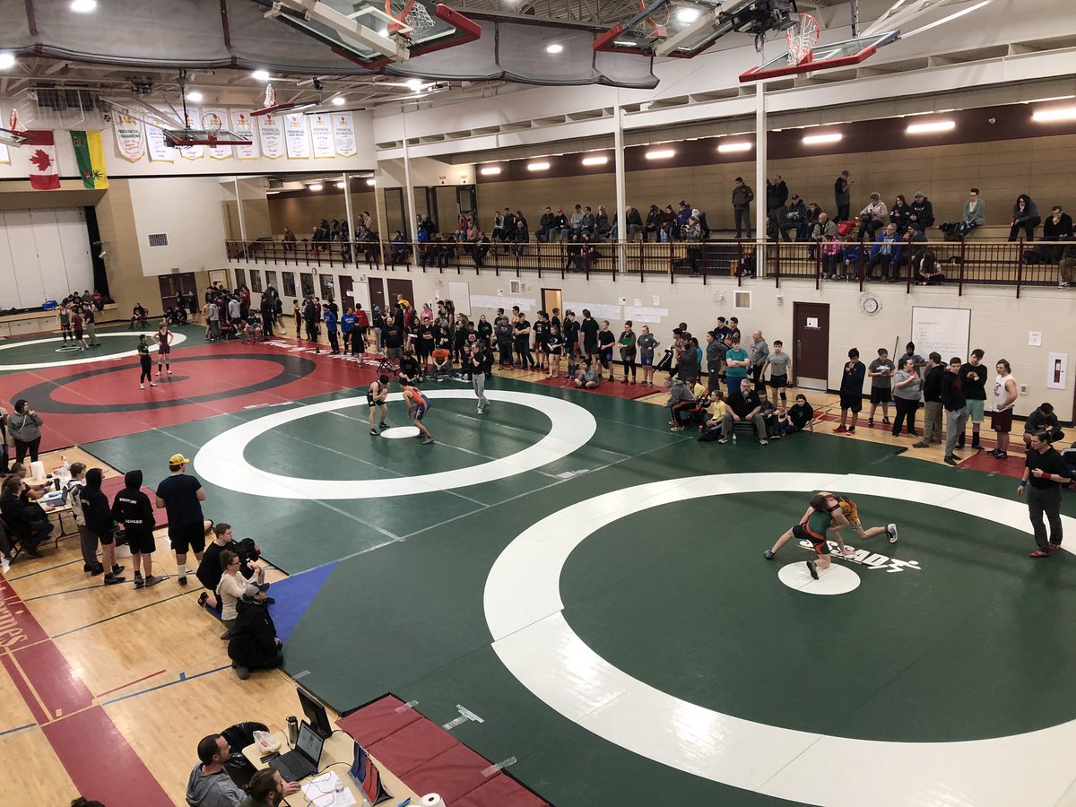 SalzlJackie's tweet photo. The @PSSDMHS Royals Wrestling team is back on the mats today in Warman. https://t.co/0p0VYyjopn