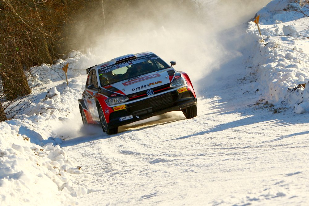 Urheiluuutiset's tweet photo. Gratulerer med @OliverSolberg01, den fantastiske r5-debuten! #RallyAluksne #Volkswagen

📸 Jari Nurminen / RallyPhotos Finland @RPFmedia https://t.co/x8SoFA9XOv