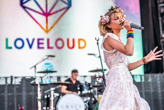 gracevanderwaal❤️💙💚💛💜
happy birthday 👑
わたしがすすめにすすめるアーティスト!
#gracevanderwaal