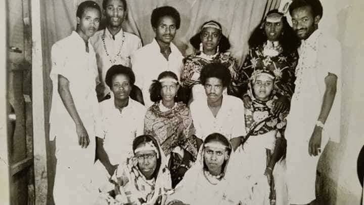 WaQQN's tweet photo. I want to see more on #AfranQalloWeek on Twitter, share your favorite songs, stories about band members and historical pictures like this. https://t.co/3B8ZfH0viv