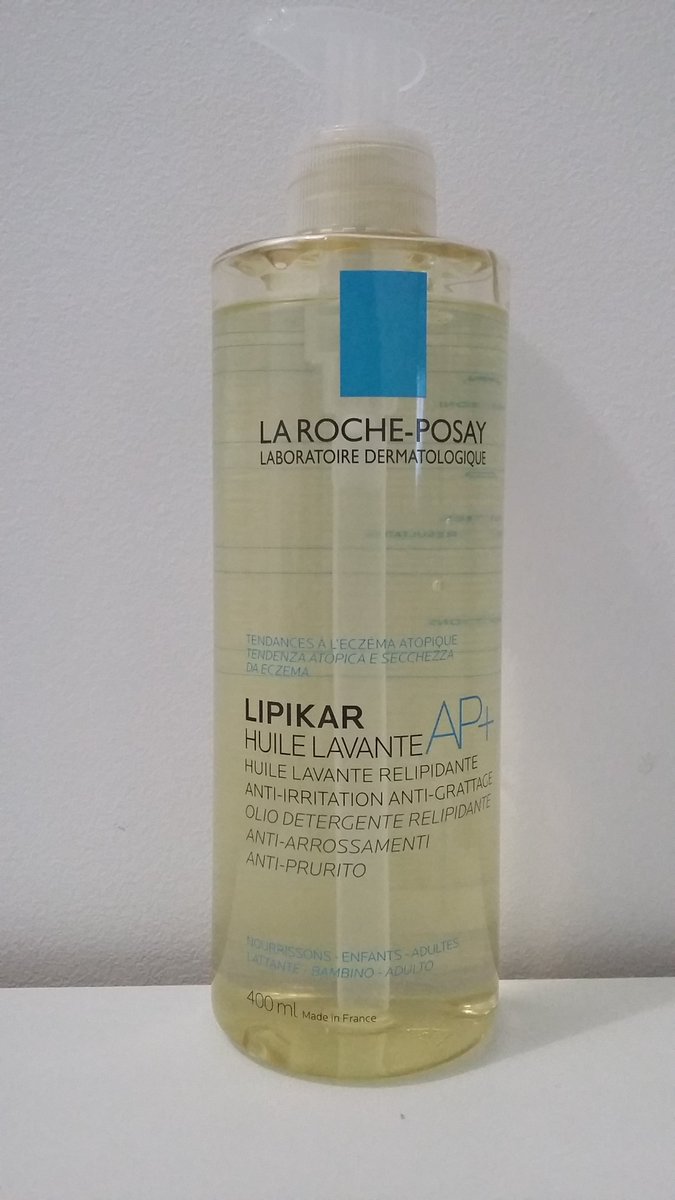 ontesteproduits's tweet photo. #Sampleo #monhuilelipikar #larocheposay 
Vraiment conquise par cette lavante ! C'est la première fois que jutilisé une huile lavante. 
Elle régule réellement les démangeaisons et apporte un soulagement immédiat 💙 https://t.co/ABvEM9MmH5