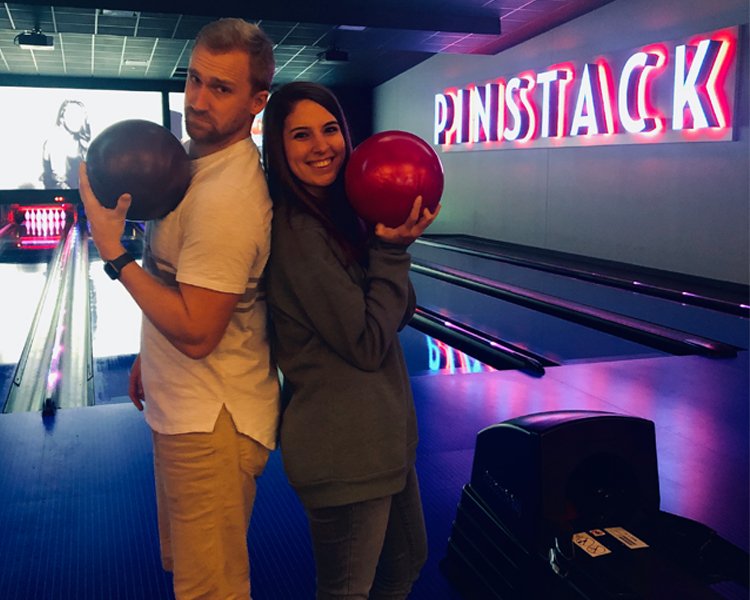 pinstackbowl's tweet photo. Why do dinner and a movie when you can go bowling?! #bowling #pinstackfun #datenight #bowlingdate๐ณ https://t.co/7RSTKelhOF