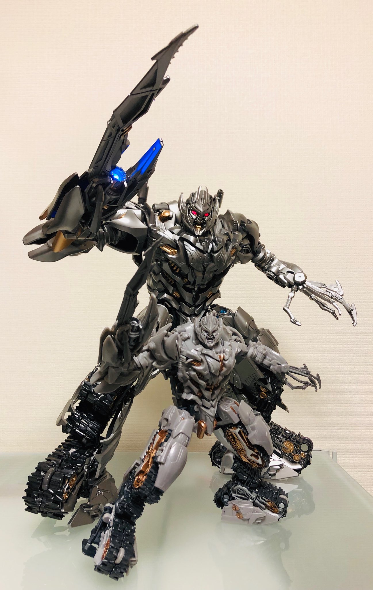 メガトロン 非正規 拡大版 Yahoo!オークション -「拡大版 トランスフォーマー」の落札相場