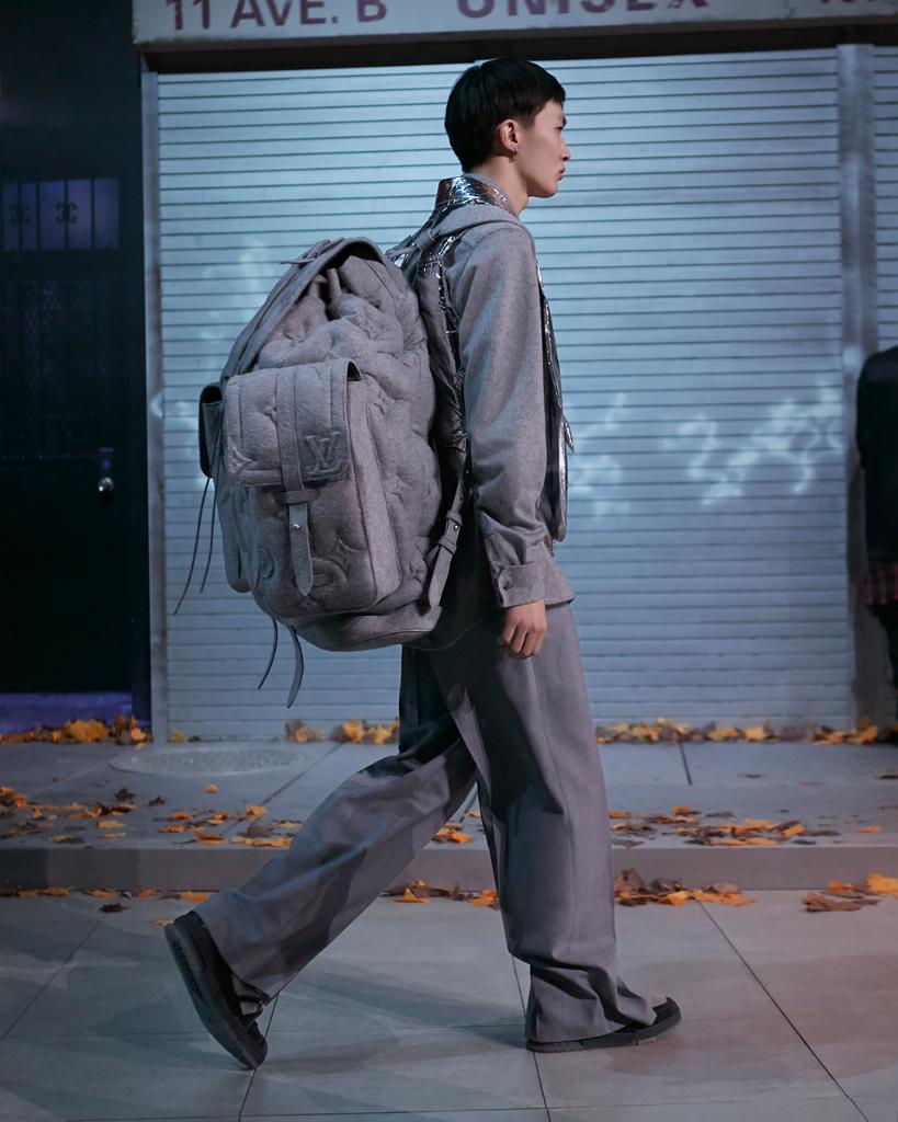 Louis Vuitton on X: #LVMenFW19 Playing with scale. A backpack from the  latest #LouisVuitton Men's Show by @VirgilAbloh. See more at    / X