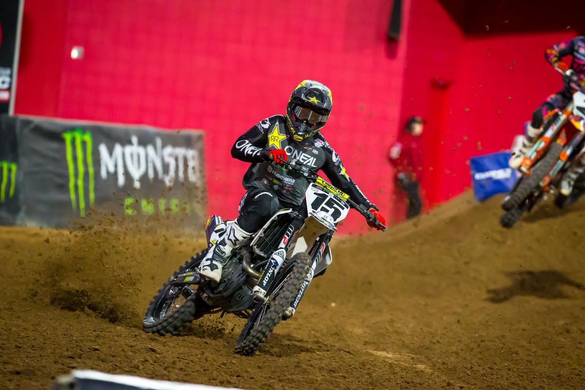 WPSuspensionUk's tweet photo. Rooting for @DeanWilson15 in the @SupercrossLIVE tonight! #deano #GETINFRONT | #WPPROCOMPONENT | #CONEVALVE | #TRAXSHOCK | #supercross https://t.co/hvLw6gSwPH