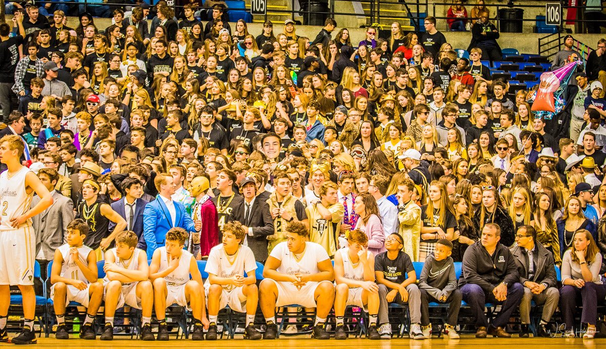 FanShg's tweet image. #BESTFANSINTHEBUSINESS @SHGStudentCo @SHG2018Seniors @SHGCyclones @CycloneNation1