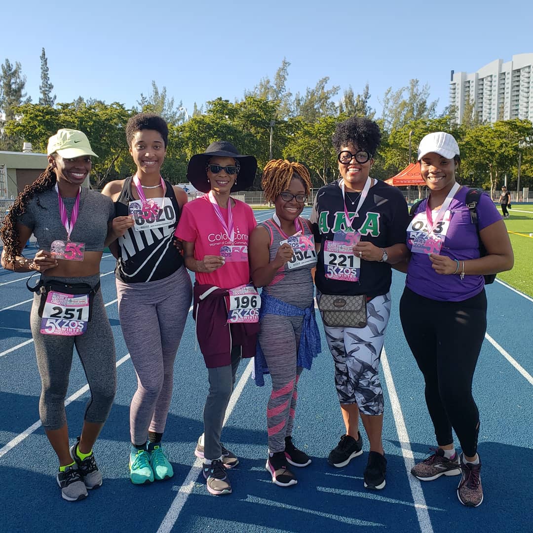 SmileBackGirl's tweet image. We ran the race. Now it&apos;s time to run the world. 🏃🏾‍♀️🌎 👊🏾
@ZosWinterGroove
@gorunmiami
@ColorCommntwk 
#ColorCommMIA 
#womenincommunications 
#womeninmedia