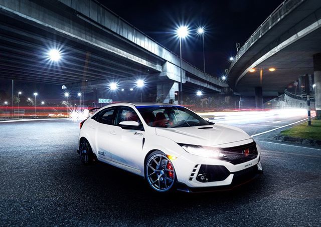 35milimetre's tweet photo. #automotive #composite for ST Suspensions #Photographer: @john_pangilinan #Post-Production: @mturan #automotive #automotivephotography #retouch #retoucher #postprodıction #Honda #Civic #compositing #colortoning #colorgrading https://t.co/LvKSNPOJXg https://t.co/g9xKlE6CBy