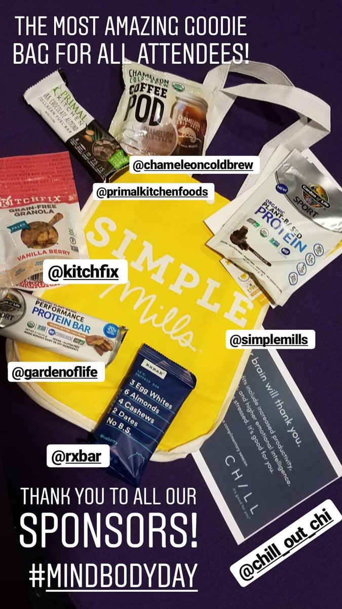 AnnaBWellnessMD's tweet photo. The most amazing goodie bag for our #NorthwesternMedicine #OsherCenter #MindBodyDay attendees! Thank you to @thechillchicago @ChameleonCoffee @PrimalKitchenCo @SimpleMills @Kitchfix @gardenofliferaw @RXBAR! #healthyfood #nutrition #eatclean #organic https://t.co/7qbs3dqvmj