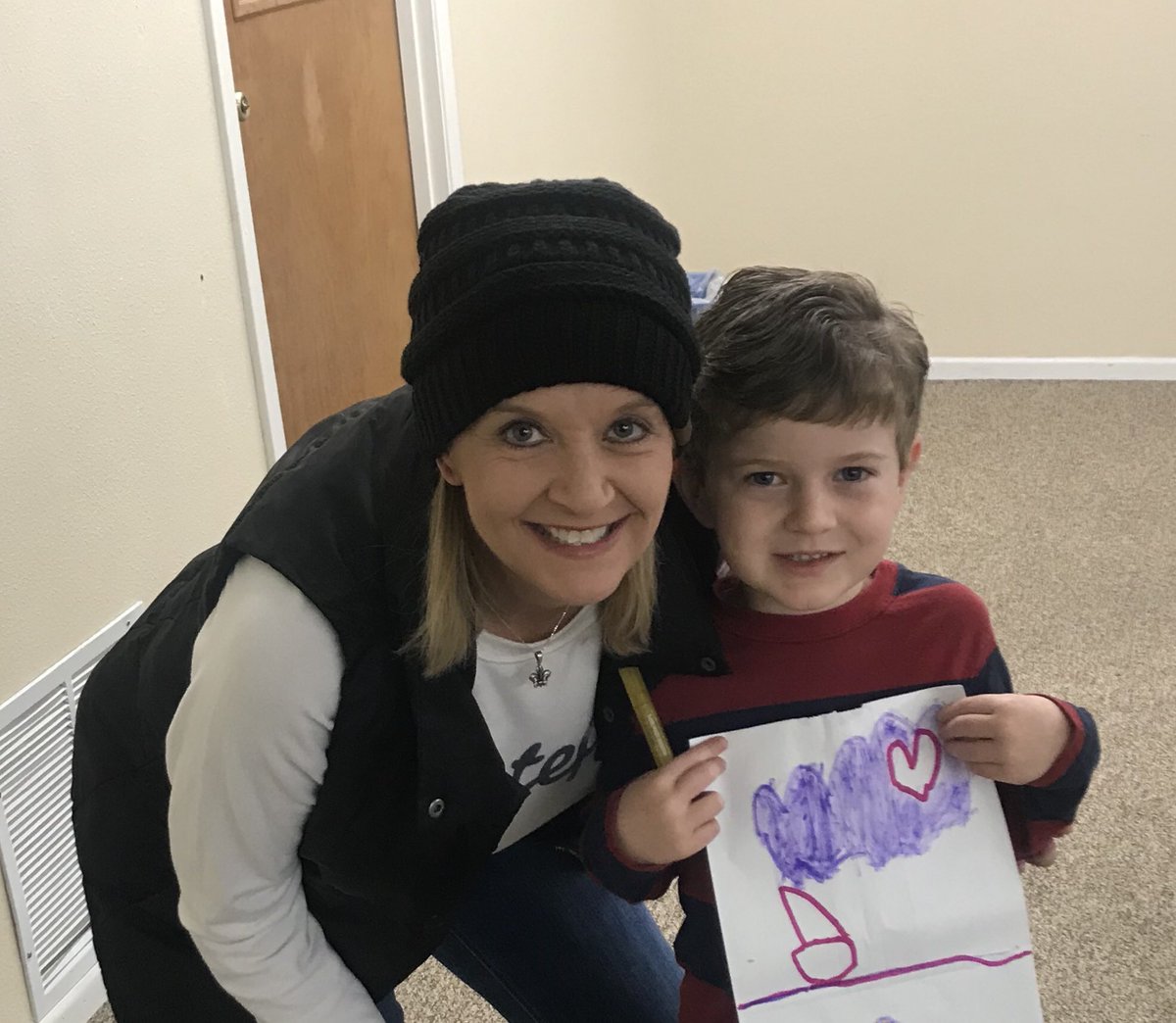 ammedavis19's tweet photo. FORES Gives Back at Boerne Community Coalition! Having fun while serving others! @FairOaksRanchES @BoerneISD #foresgivesback https://t.co/zu3TRkeOeq