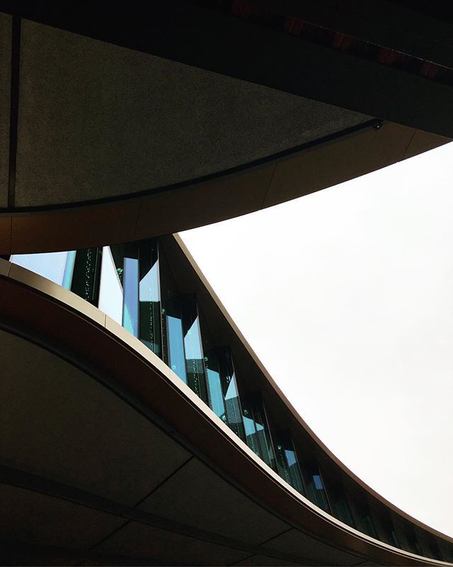 NelsonsNose's tweet photo. Coal Drops Yard : Curves #KingsCross #London #ThomasHetherwick https://t.co/QfkGSwB52V