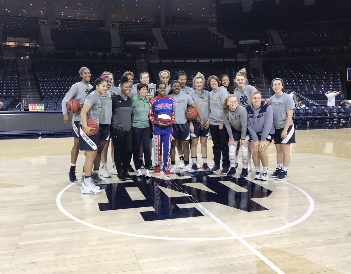 mattrandall_'s tweet photo. The Harlem Globetrotters are in town, meaning former #NotreDame guard Lili Thompson got to visit her old teammates! Hear from her today on #57TipOff! https://t.co/6gCEyWHT4z
