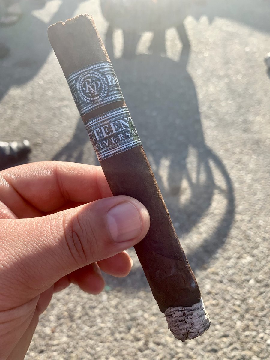 BakersfieldGent's tweet photo. Starting the day off with a @RockyPatelCigar 15 Anniversary. #cigar #cigars #cigarboss #cigaraficionado #cigarporn #cigarart #cigarlove #cigarlife #botl #sotl #luxury #cigaraddict #podcast #vlog #review #cigaroftheday #friday #socal #cali #whattodoinbakersfield #explorethe661 https://t.co/KyMq0bG10P