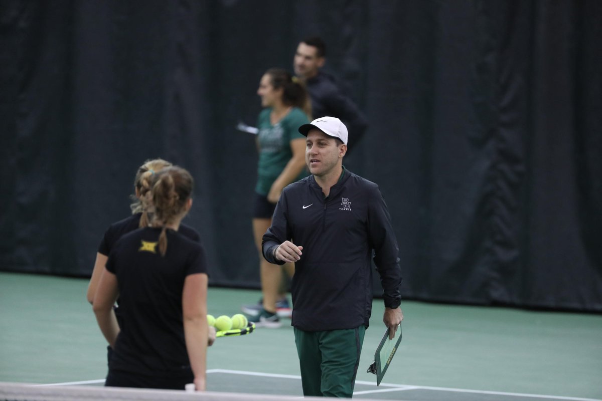 17th year head coach <a href="/BUScrivano/">Joey Scrivano</a> and the Bears are ready to open the 2019 home season!

Less than 🔟 minutes

#SicEm | 🐻🎾
