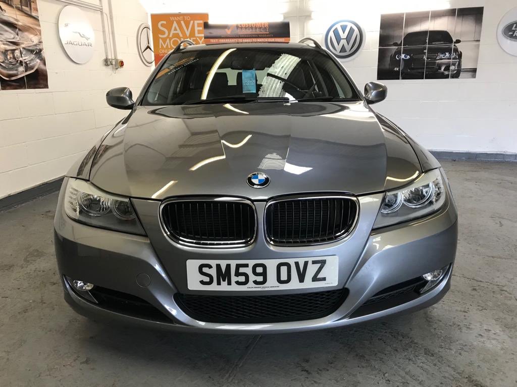 JGdirectcars's tweet photo. Be quick with this one rare BMW 318i Business Edition Touring with over 5k of extras and just 47,000 miles #BMW #318 #Estate #Touring #Business #Edition #TwitterCarClub #DerbyshireIs #motorhappy #motorhour #carsforsale #buymycar #autotrader #newcar https://t.co/BeTdHyPnIi