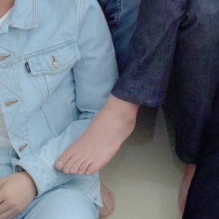 he has the cutest feet i’ve ever seen