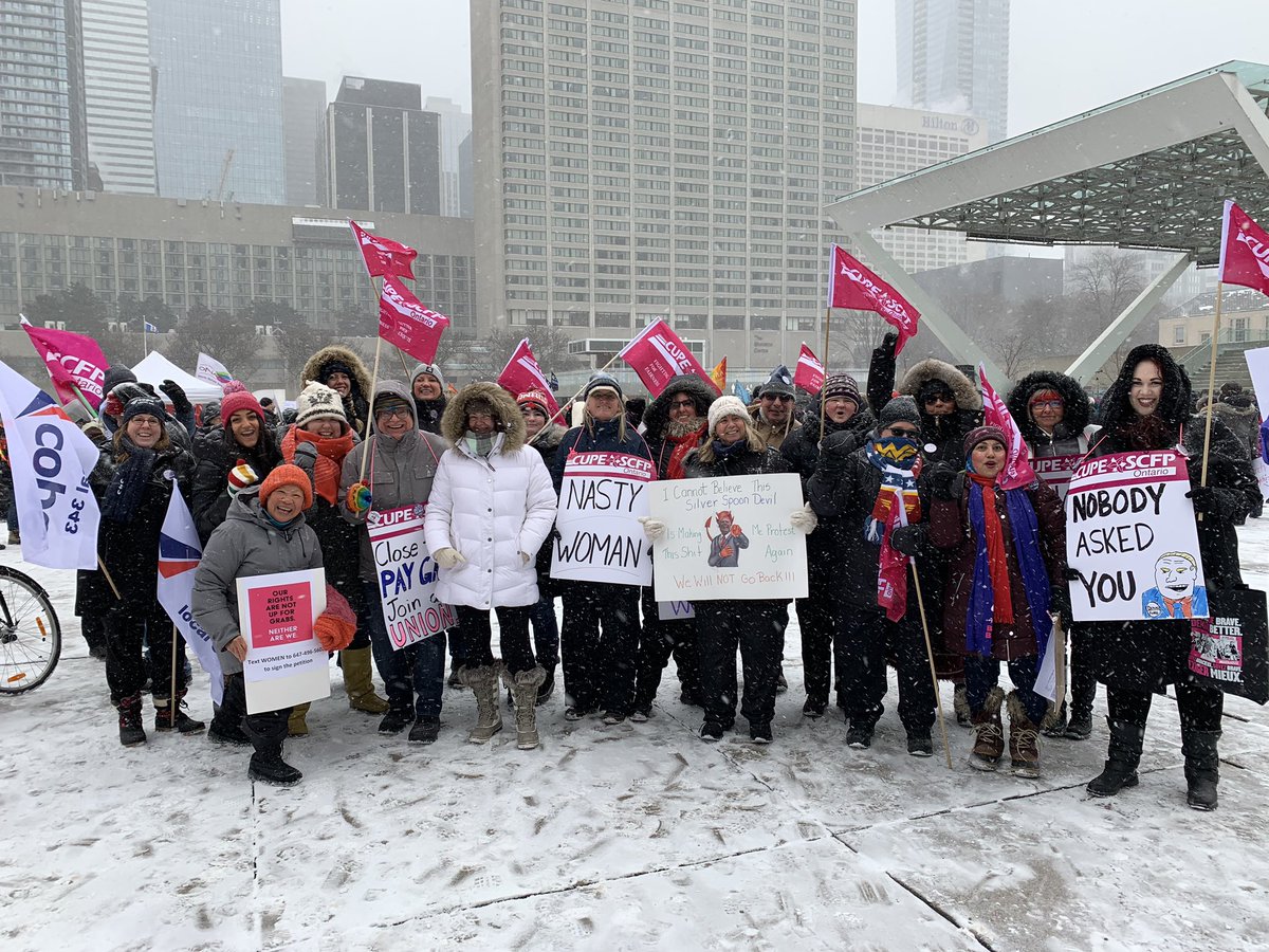 CUPEOntario's tweet photo. CUPE Ontario members at the Toronto Women’s March: sisters in solidarity against gender discrimination &amp; violence - fighting for economic, racial &amp; gender justice.

#Fempowerment https://t.co/ZYLDTyZugF