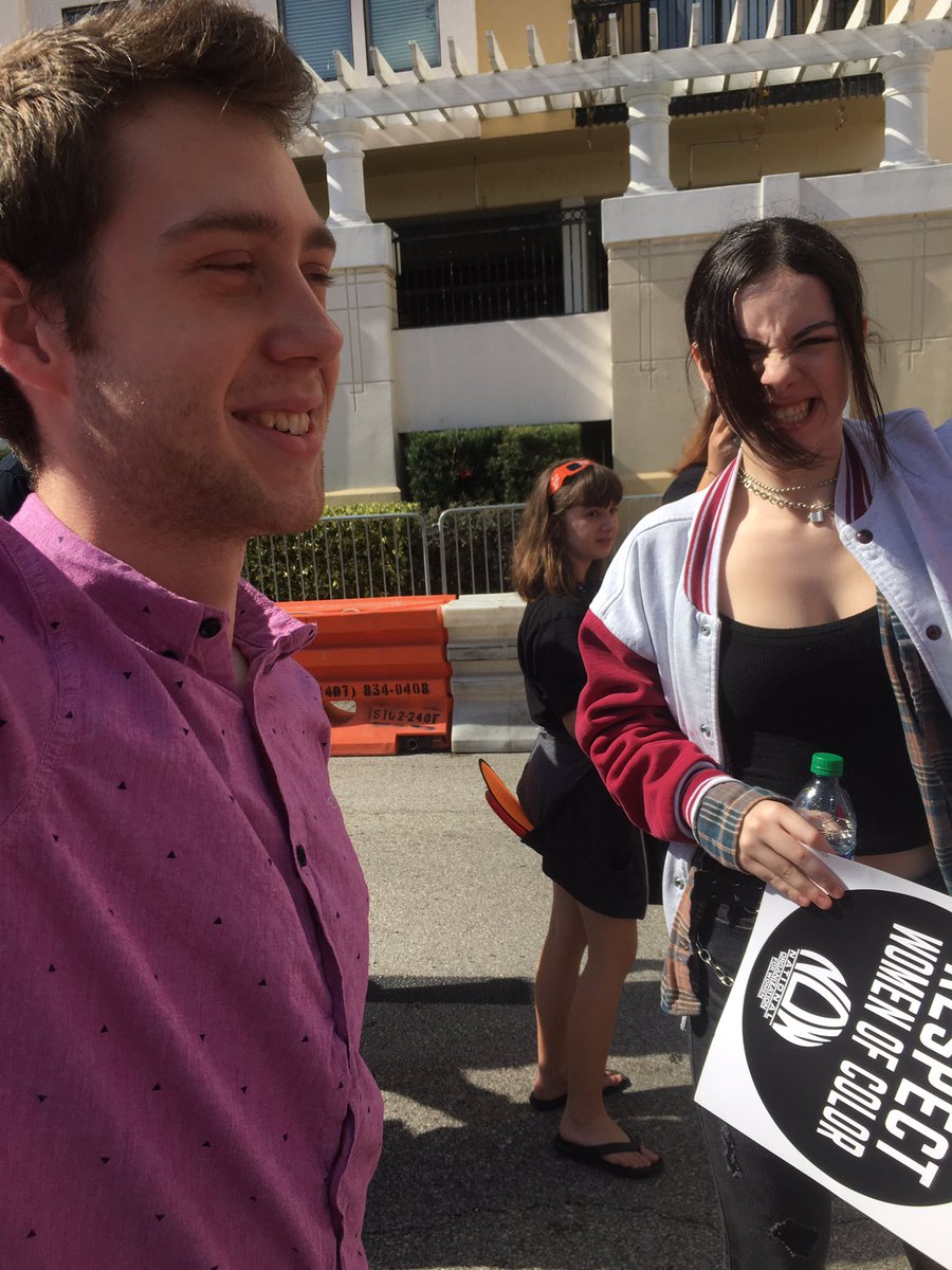 This is what democracy looks like 💗#WomensMarch2019
